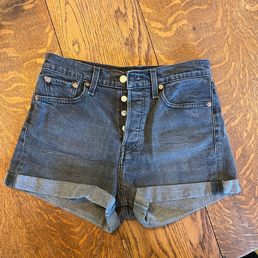 Womens Levi Faded Black Wedgie Shorts